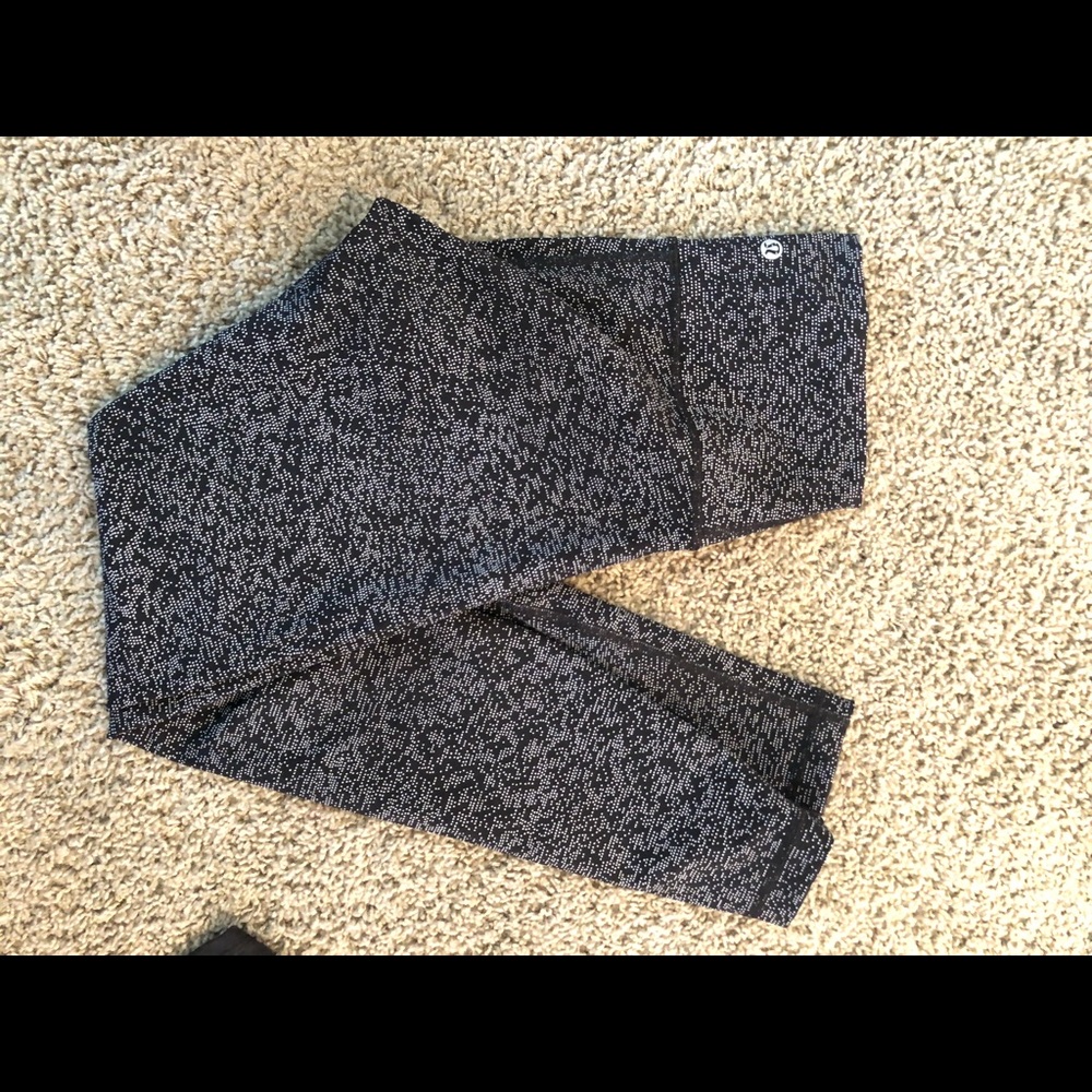 Black and white leggings